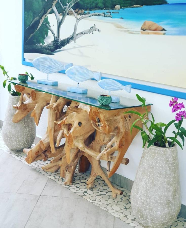 Villa Charme De L'Ile La Digue Exteriör bild